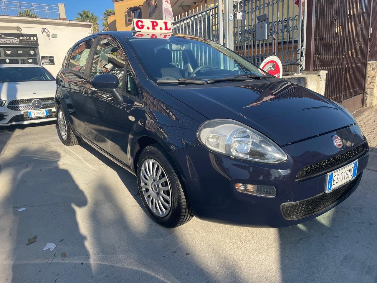 Fiat Punto 1.4 8V 5 porte Easypower Street