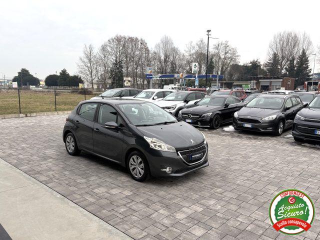 PEUGEOT 208 1.4 HDi ANCHE PER NEOPATENTATI