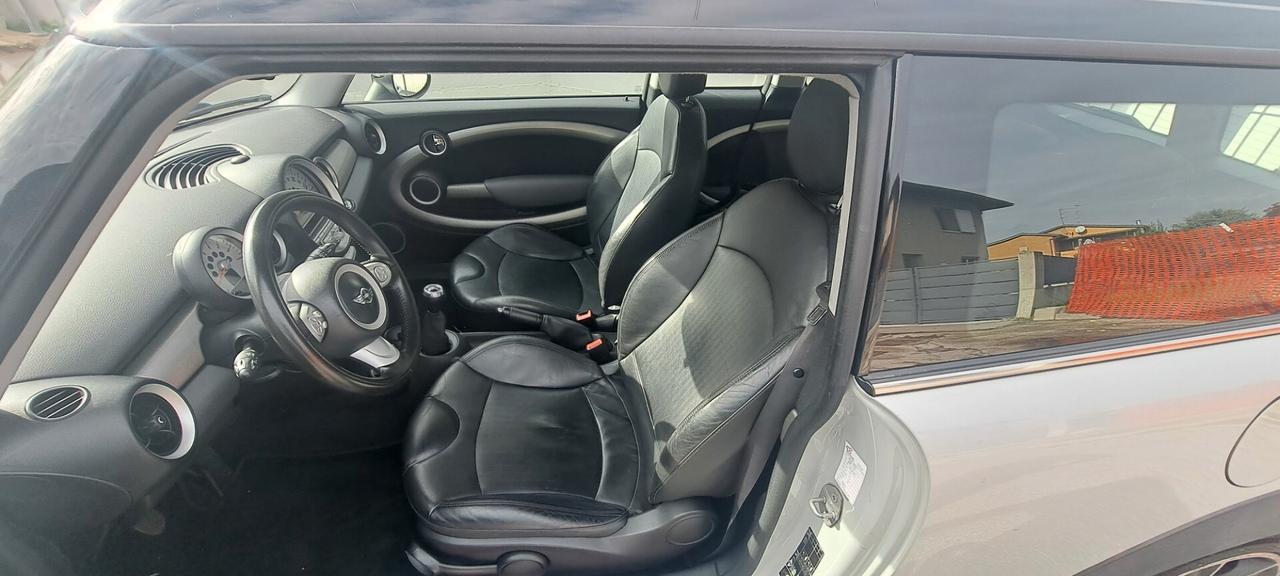 Mini Cooper D Clubman NEOPATENTATI