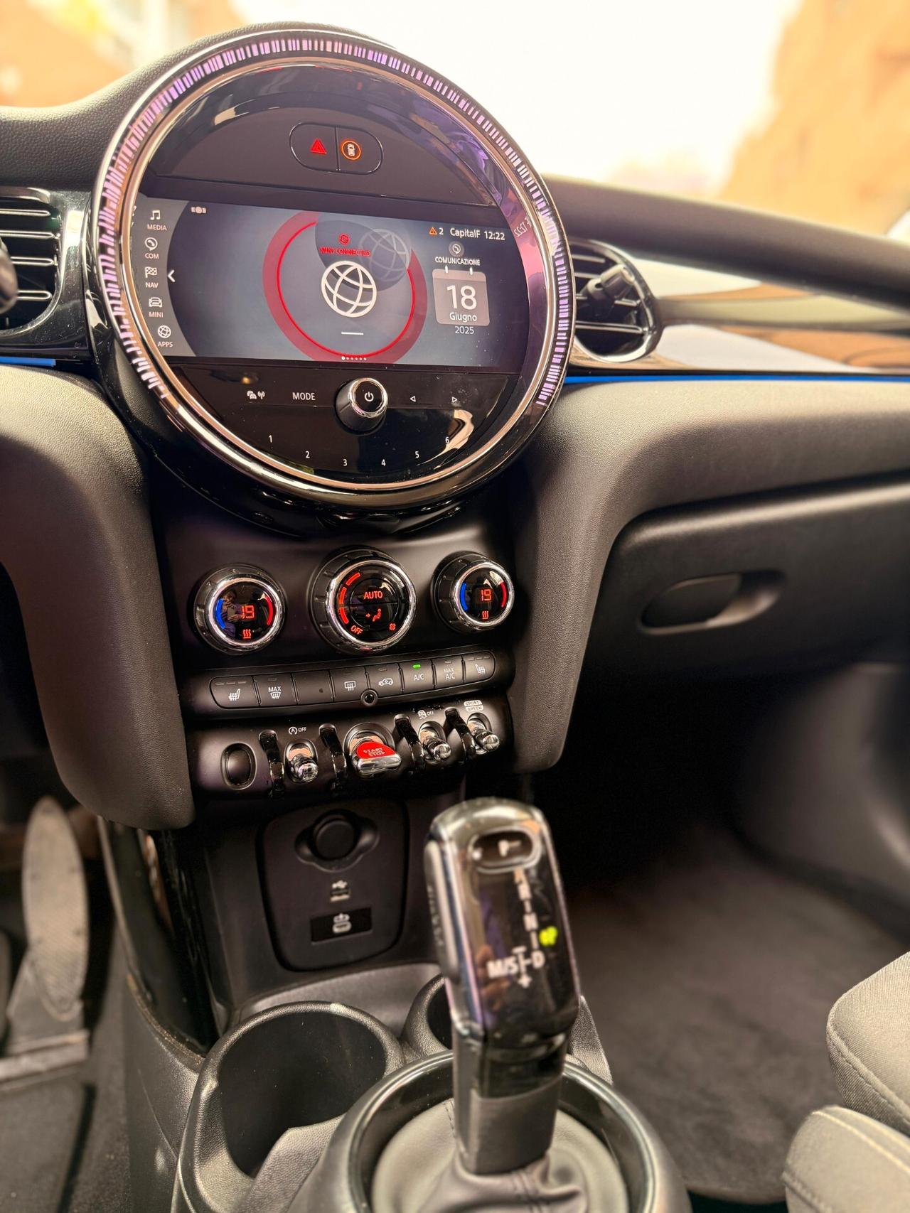 Mini Mini 2.0 Cooper S Classic HATCHBCK Premium 5 PORTE