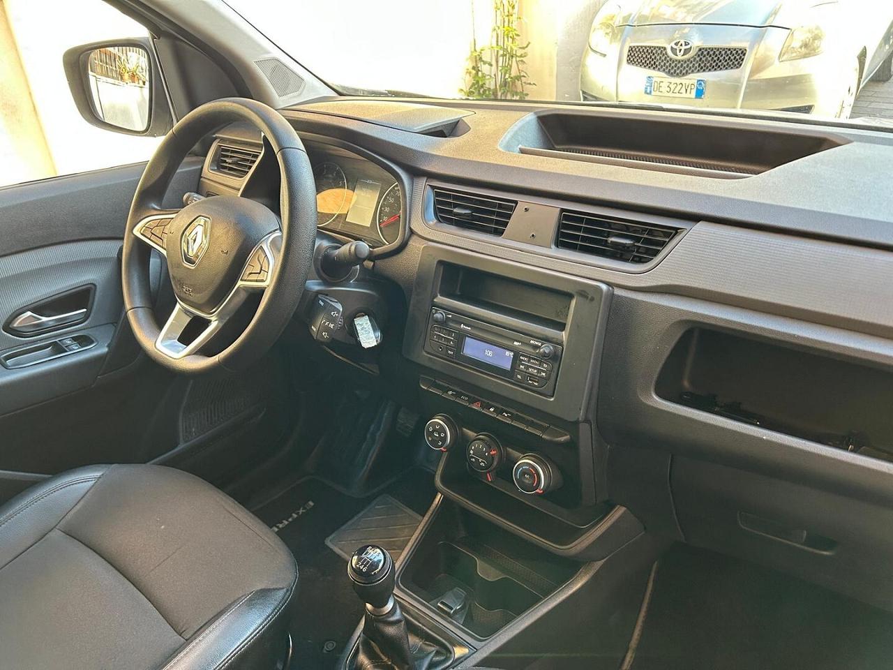 RENAULT Express 1.4 Blue dCi 95CV Van