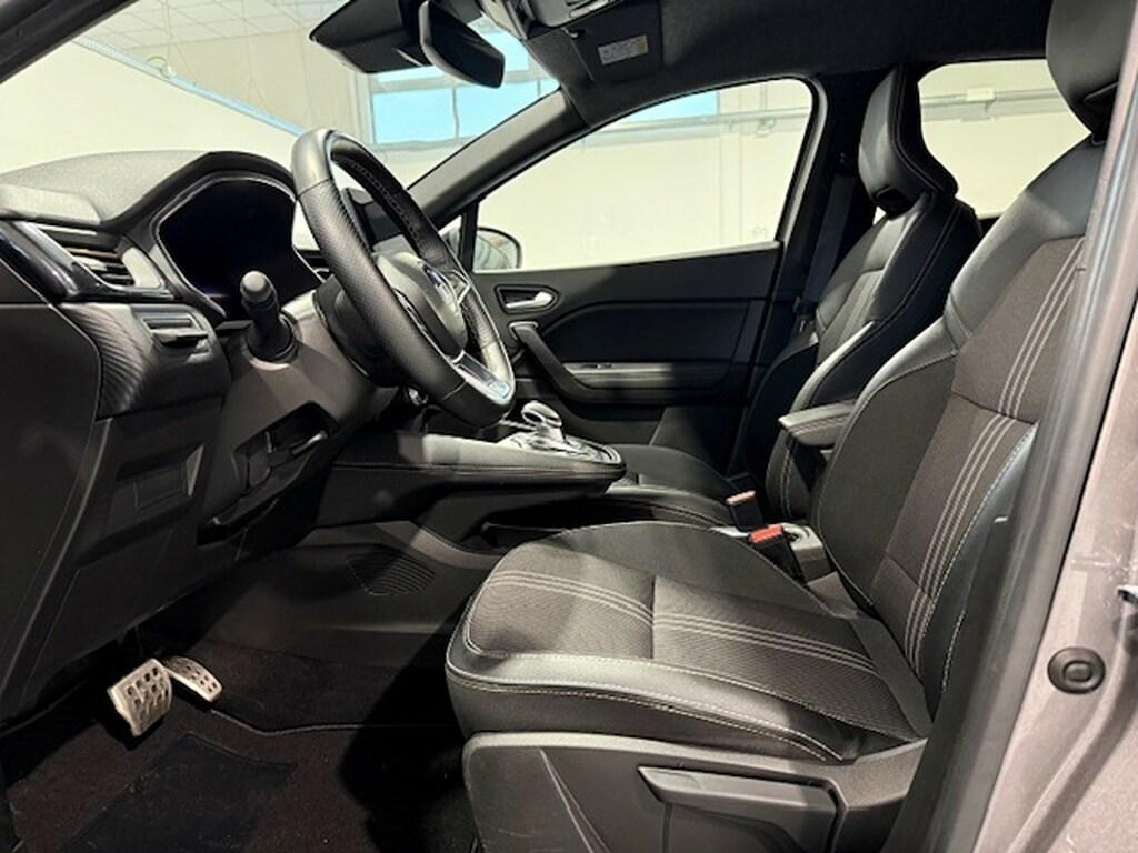 Renault Captur 1.6 Hybrid E-Tech Engineered Auto