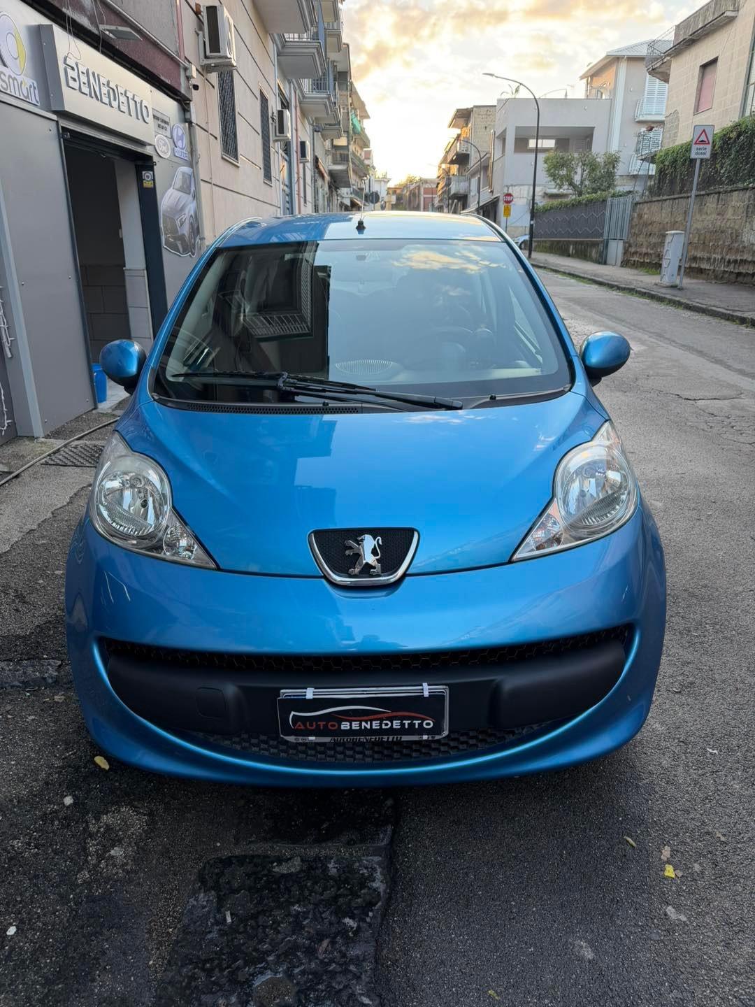 Peugeot 107 1.0 68CV 3p. Sweet Years 2008