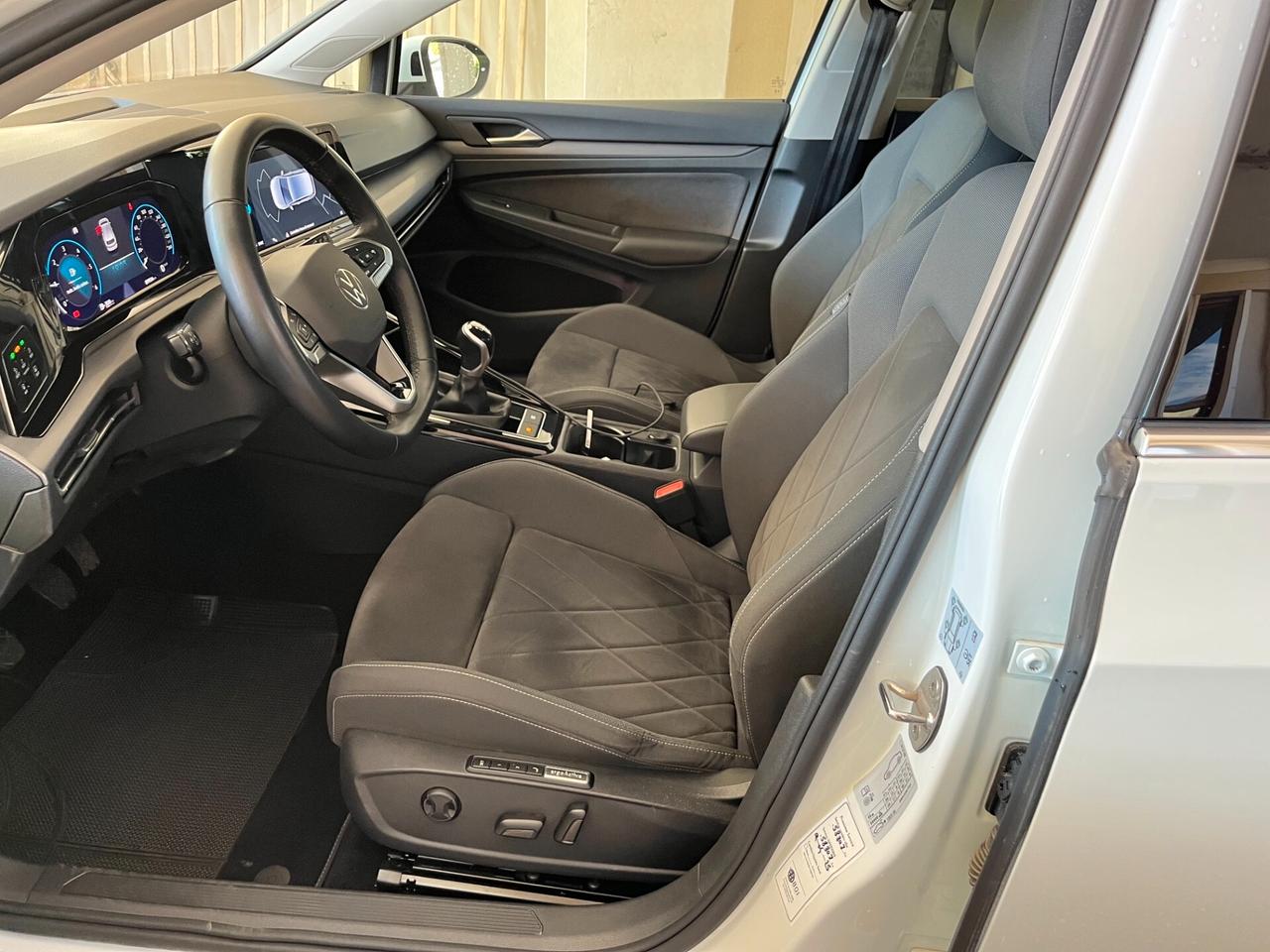 Volkswagen Golf 2.0 TDI SCR Style