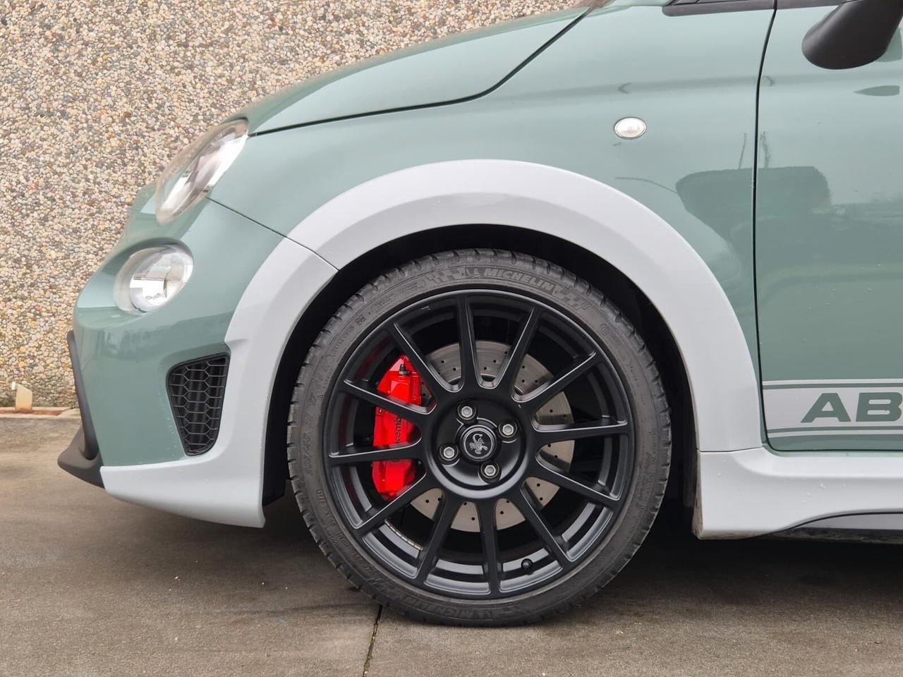 Abarth 695 1.4 Turbo T-Jet 180 CV 70°