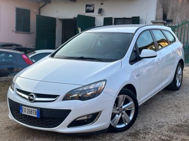 Opel Astra 1.4 Turbo 140CV Sports Tourer GPL Tech Cosmo