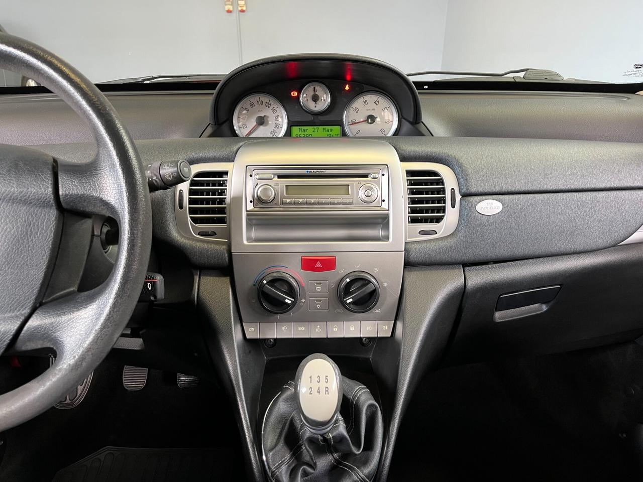 Lancia Ypsilon 1.2cc BENZ 60cv - OK NEOPATENTATI