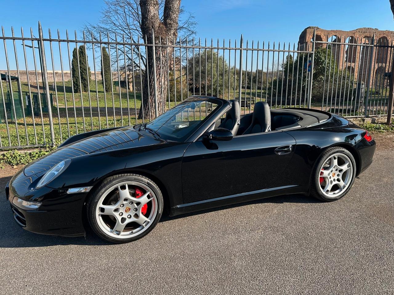 Porsche 911 Carrera S Cabriolet 2006 solo 54.000 KM