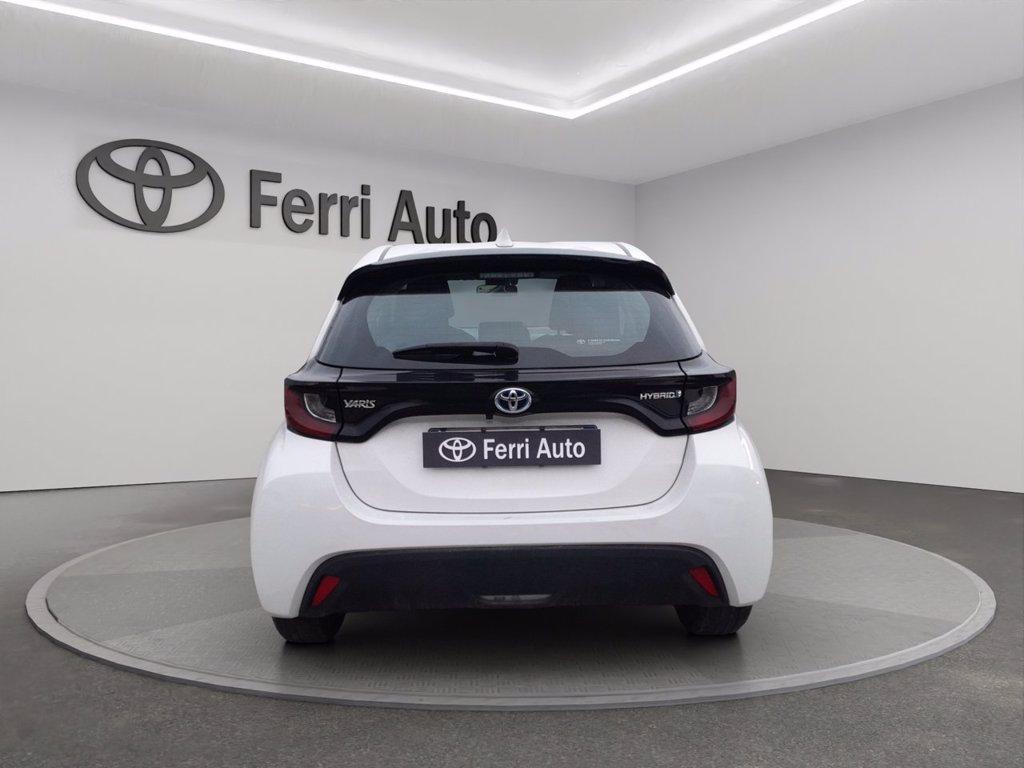 TOYOTA Yaris 1.5h active del 2023