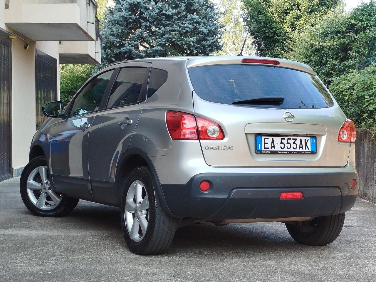 Nissan Qashqai 2.0 BENZINA 140cv 4x4 / 69.000km