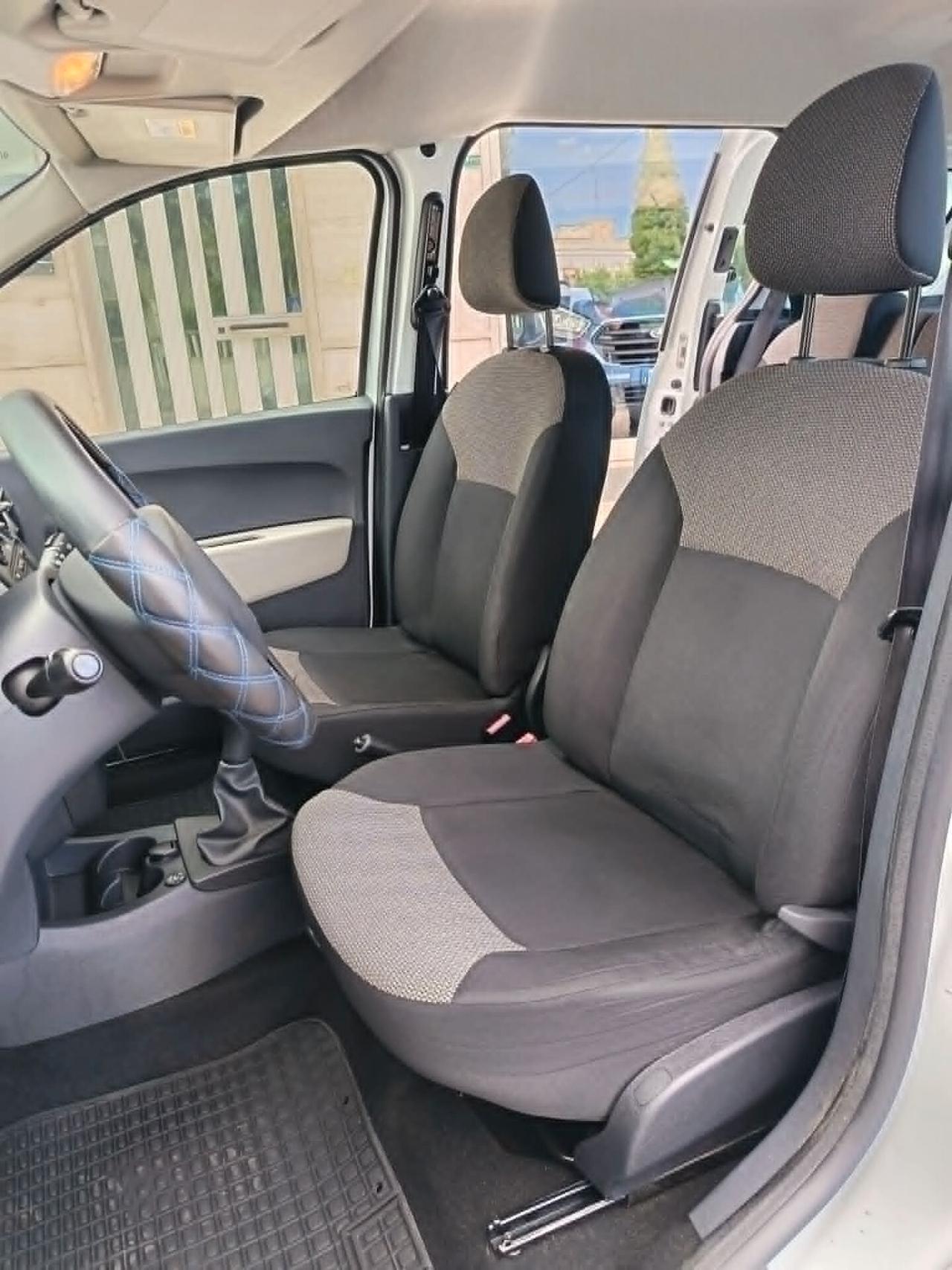 Dacia Dokker 1.6 8V 85CV GPL Lauréate