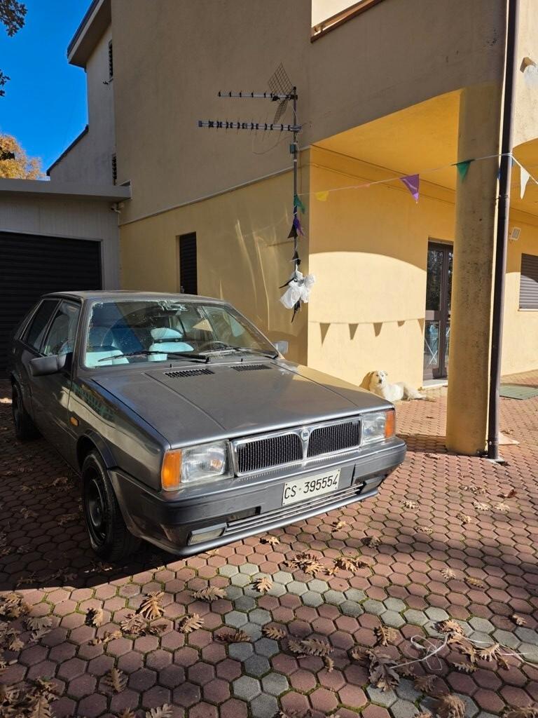 Lancia Delta 1.3 LX