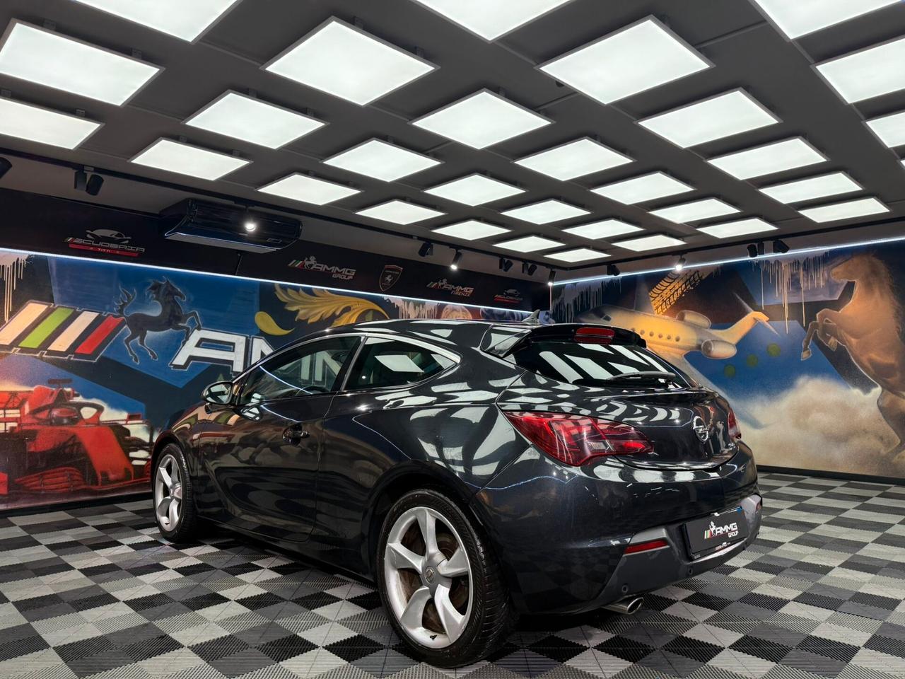 Opel Astra GTC 2.0 CDTI 165CV S&S 3 porte Cosmo S (271)