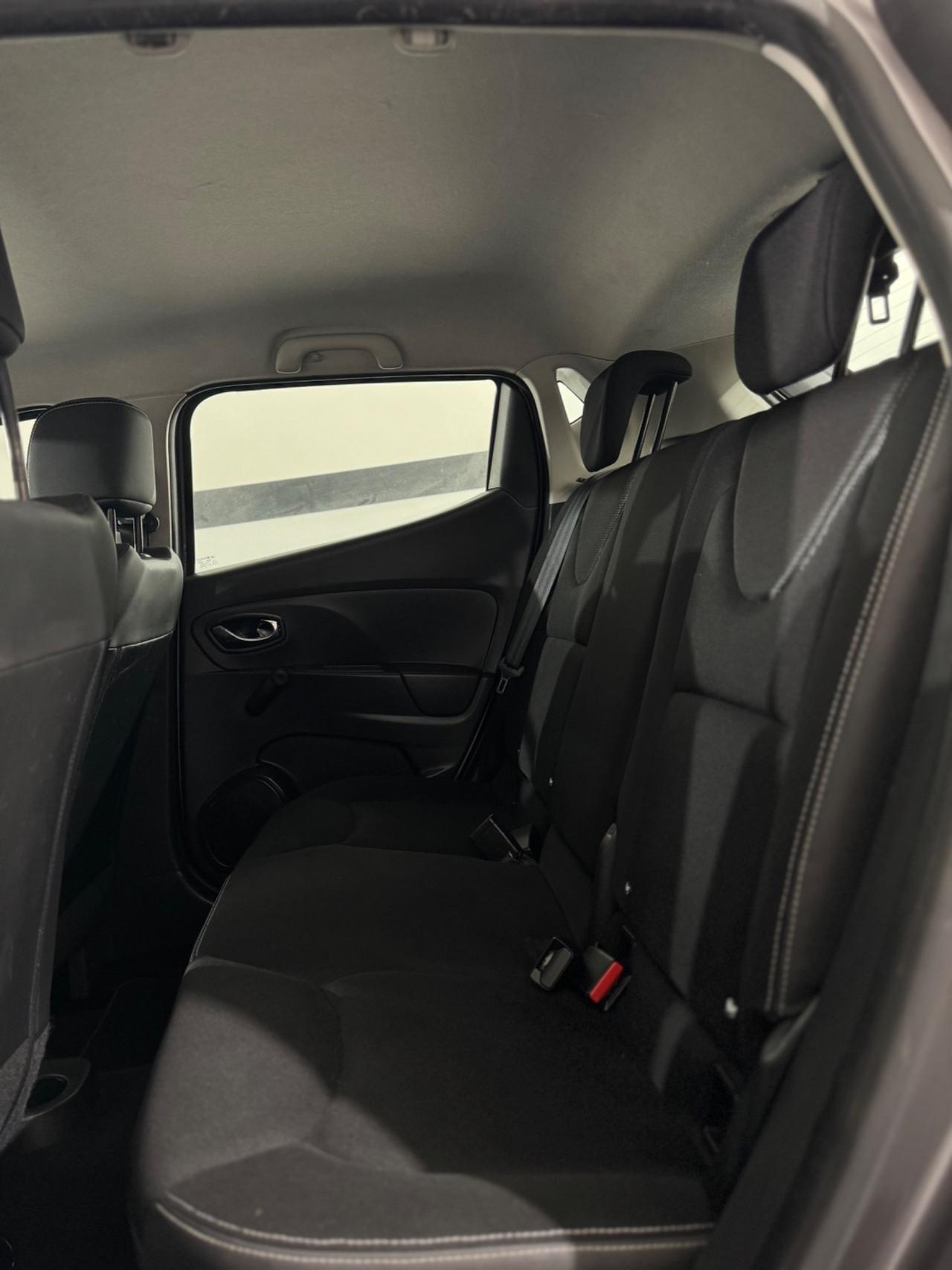 Renault Clio 1.2 75CV 5 porte Costume National