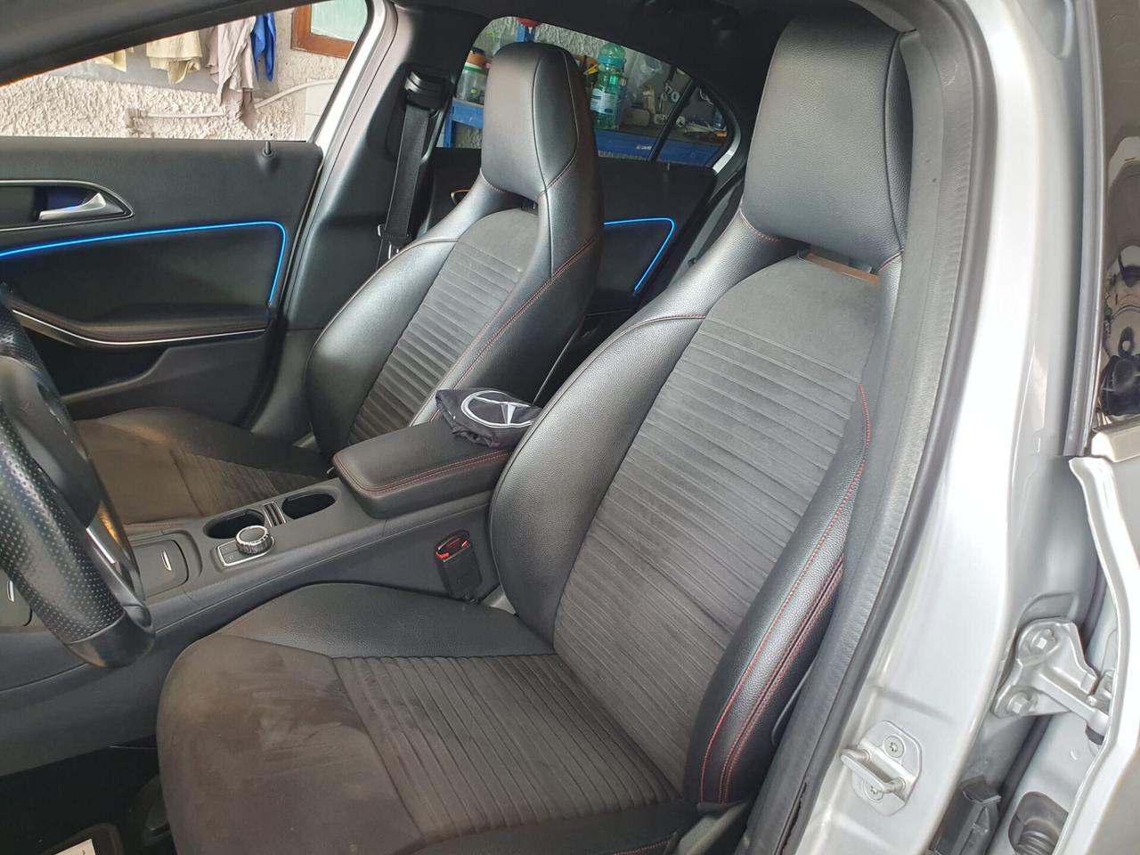 Mercedes-benz A 180 200 CDI BlueEFFICIENCY Premium