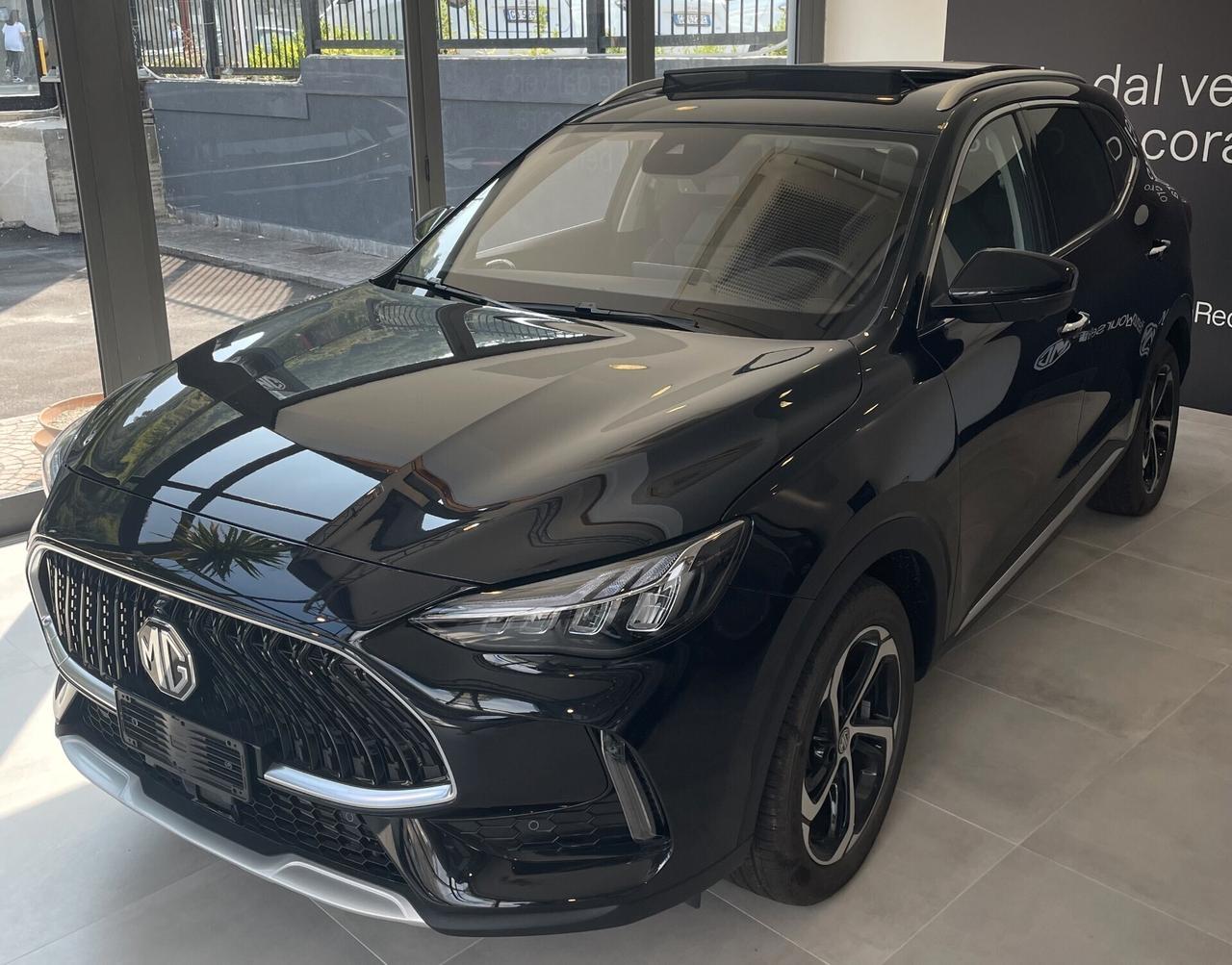 MG HS 1.5T-GDI AT Luxury