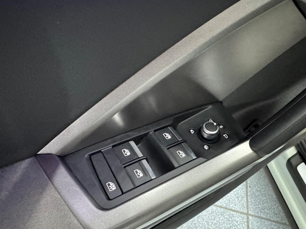 AUDI Q3 Sportback 35 TDI S tronic S-Line TETTO/ UNICO PROP/ LUCI AMBIENT/ MATRIX