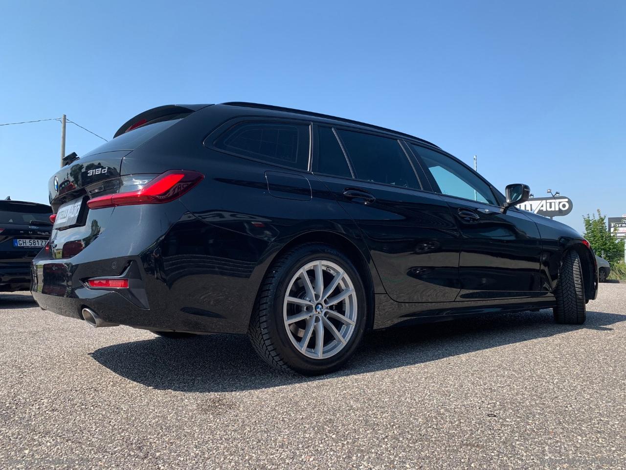 BMW 318d 48V Touring Business Advantage