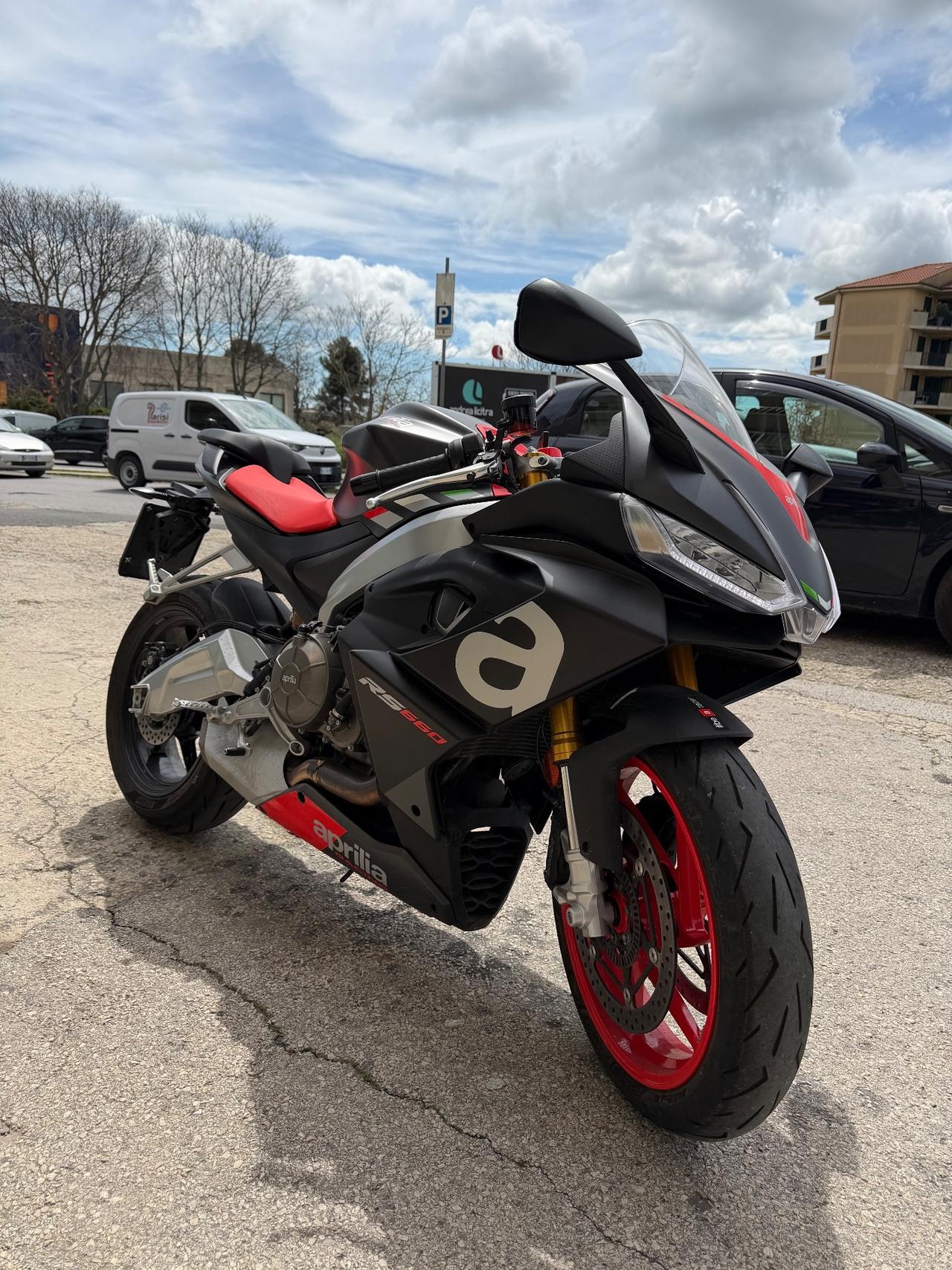 Aprilia RS 660