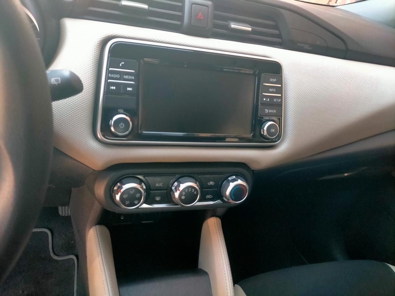 Nissan Micra 1.0L 12V 5 porte Acenta