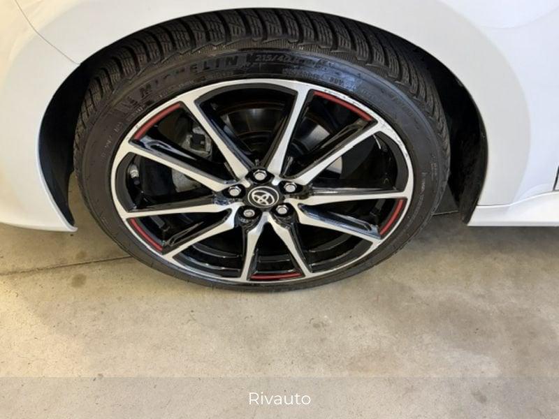 Toyota Yaris Hybrid GR Sport MY22