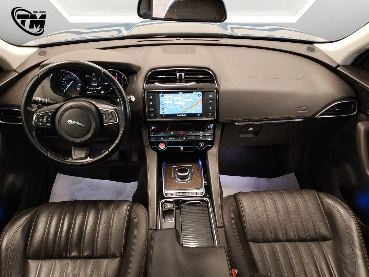 Jaguar F-Pace 2.0 D 180 CV AWD aut. Prestige