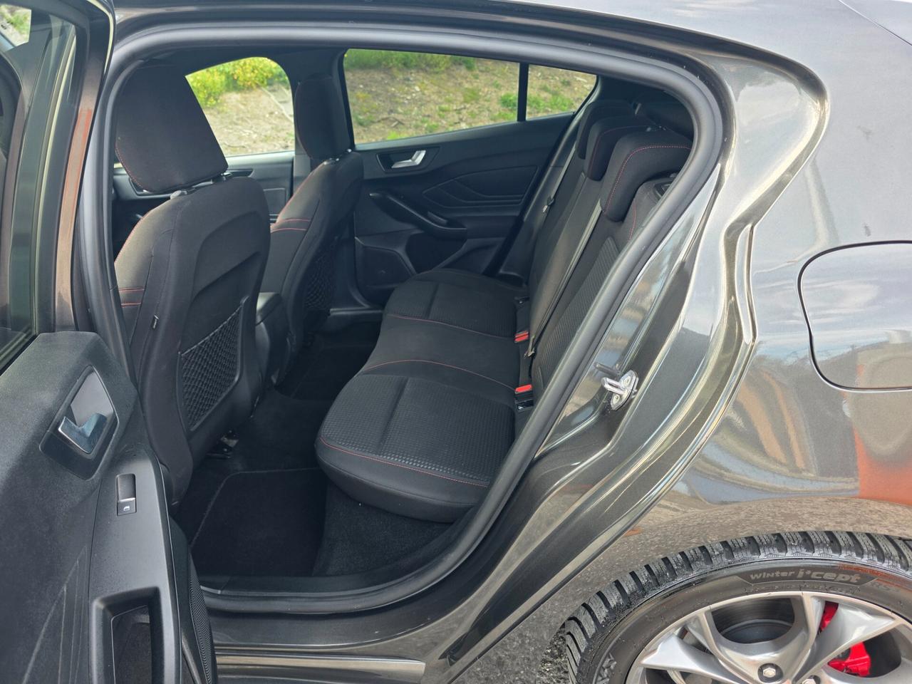 Ford Focus 1.5 EcoBlue 120 CV automatico 5p. ST-Line