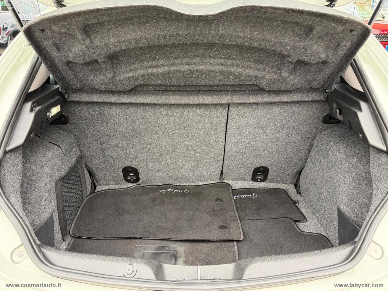 ALFA ROMEO Giulietta 1.6 JTDm-2 105 CV Distinctive