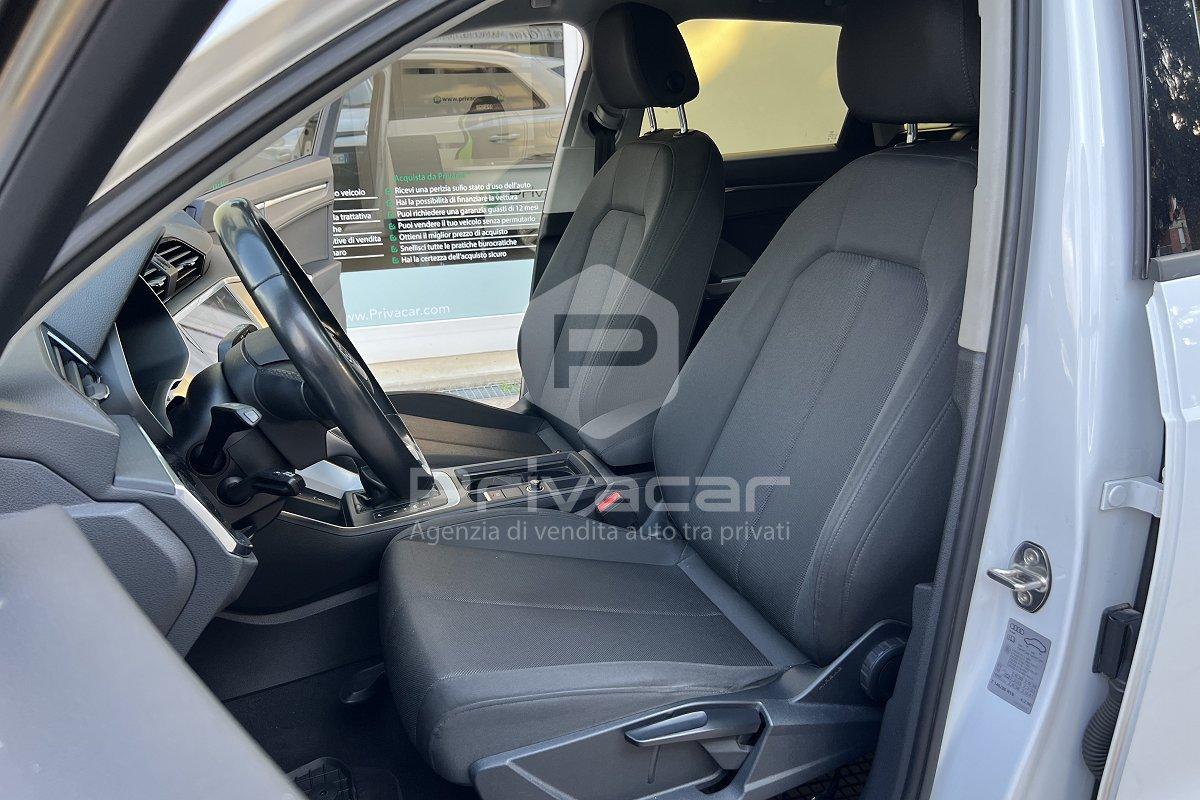 AUDI Q3 35 TDI S tronic Business