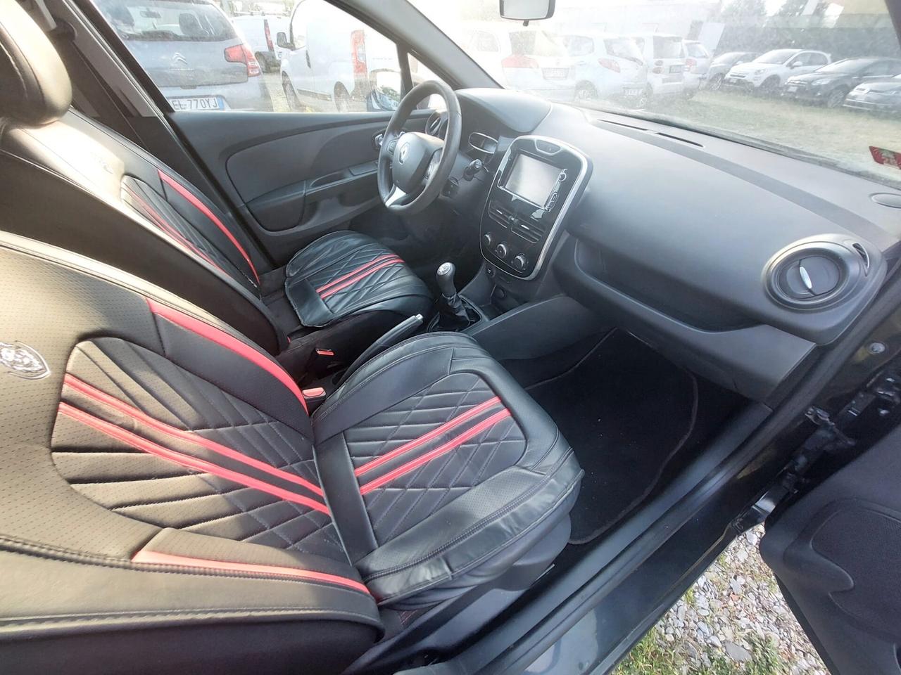 Renault Clio dCi 8V 75 CV Start&Stop 5 porte Energy Duel