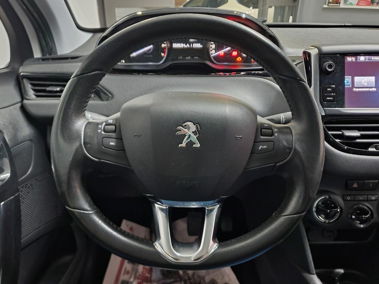 Peugeot 208 1.2 PureTech 82cv Allure 2016