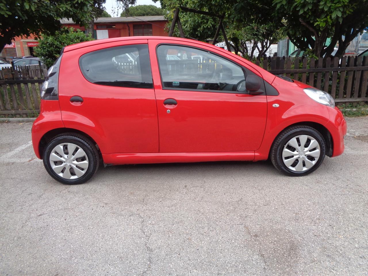 VENDUTA Citroen C1 1.0 5 porte airdream AMIC1