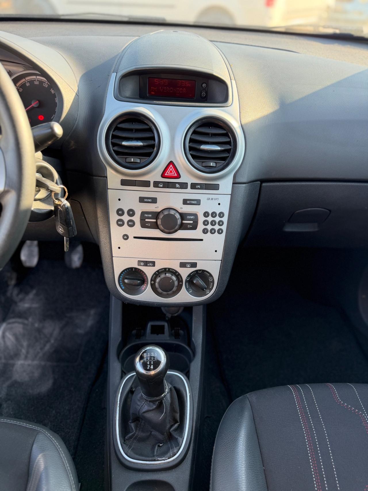 Opel Corsa 1.2 85CV 3 porte GPL-TECH Elective