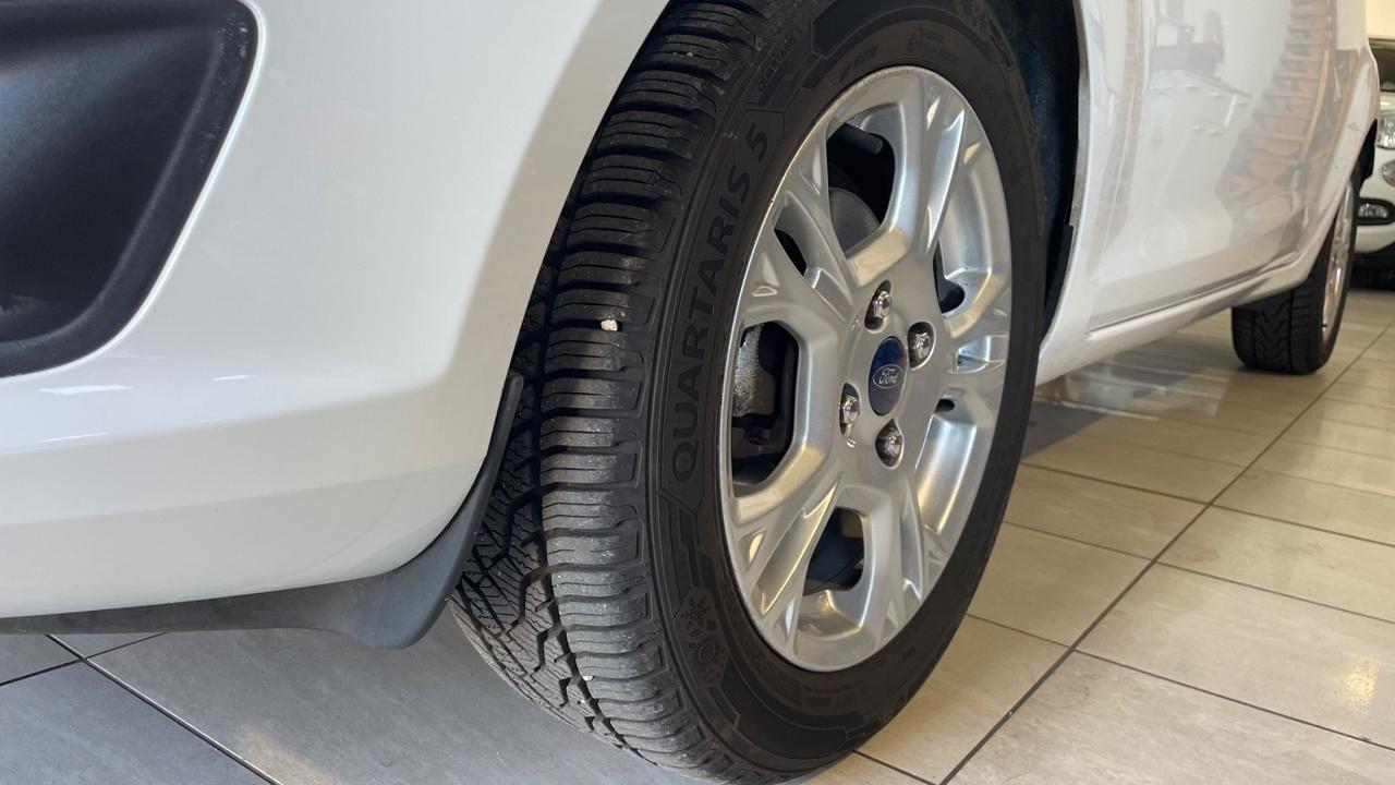Ford Fiesta 1.5 TDCi 75CV 5 porte Titanium