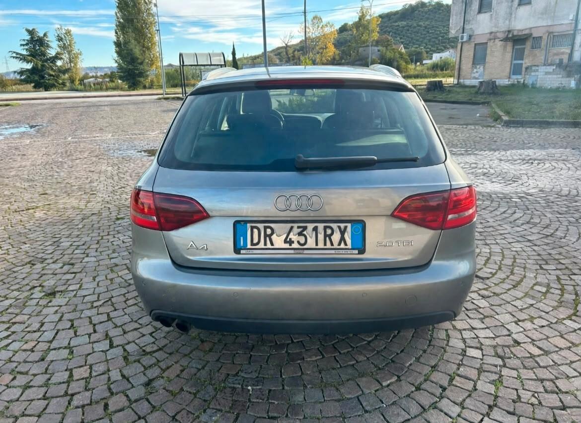 Audi A4 Avant 2.0 TDI 143CV F.AP. mult. Ambiente