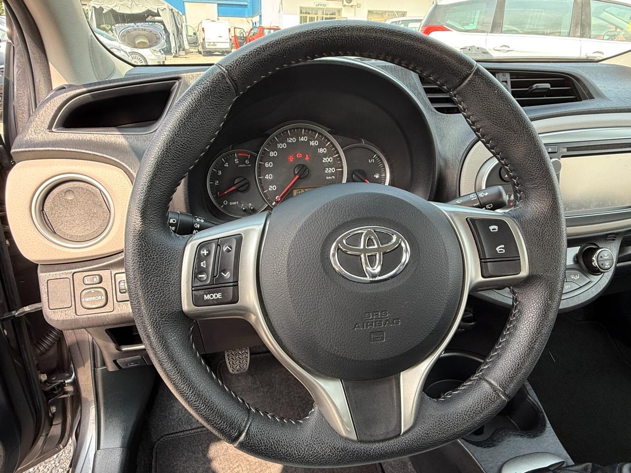 Toyota Yaris 1.4 D-4D 5 porte SOLO Km 31.600!!!