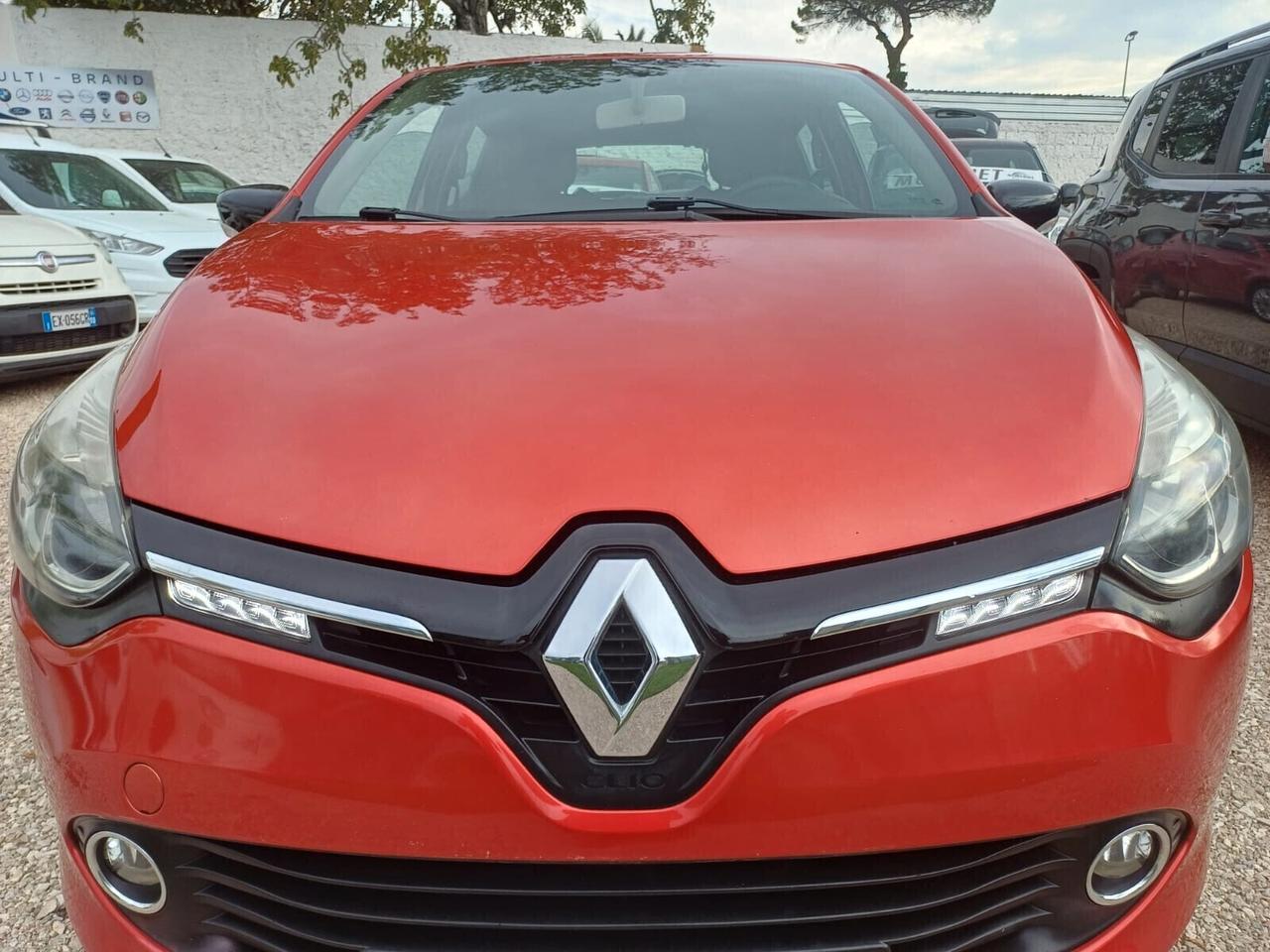 Renault Clio 1.5 dCi 8V 75CV 5 p MOTORE PERFETTO - 2014