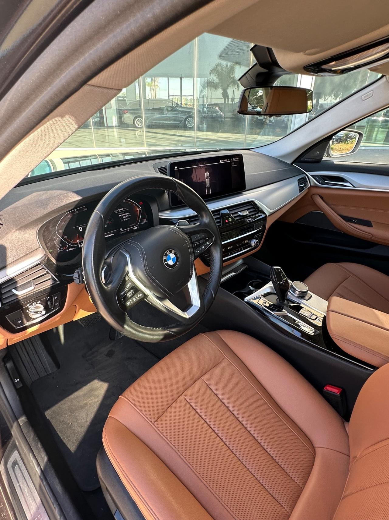 BMW 520 d xdrive Luxury possibilità noleggio no scoring