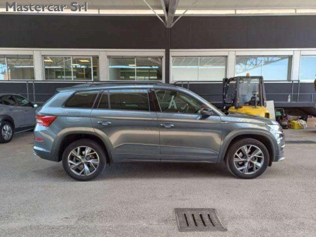 SKODA Kodiaq Kodiaq I 2016 2.0 tdi Sportline dsg