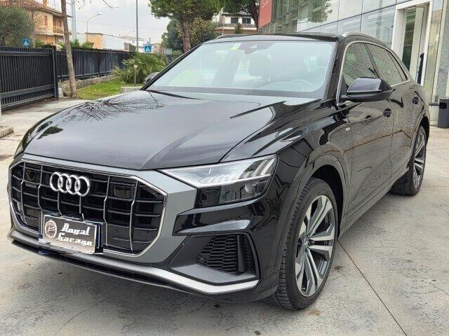 Audi Q8 50 TDI QUATTRO S LINE -FULL OPTIONAL