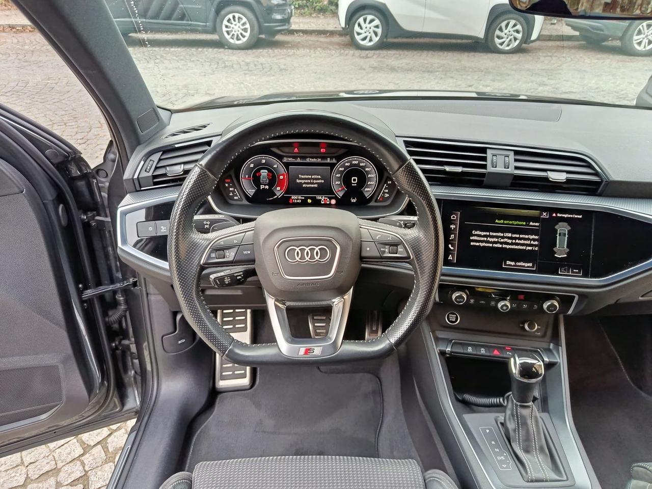 Audi Q3 S Line 2.0 35 TDI #8385