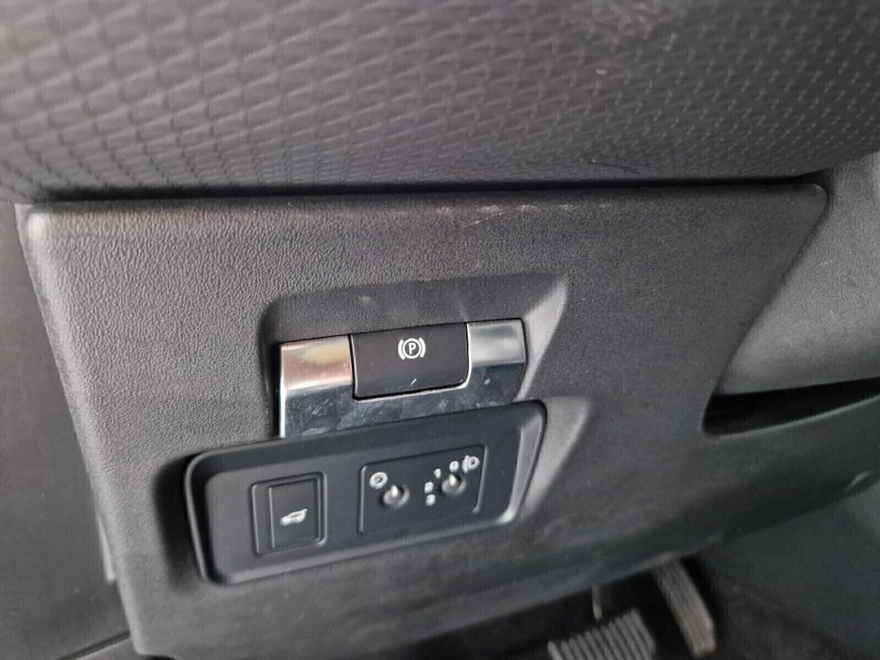 Land Rover Range Rover Evoque Range Rover Evoque 2.0D I4 180 CV AWD Auto R-Dynamic