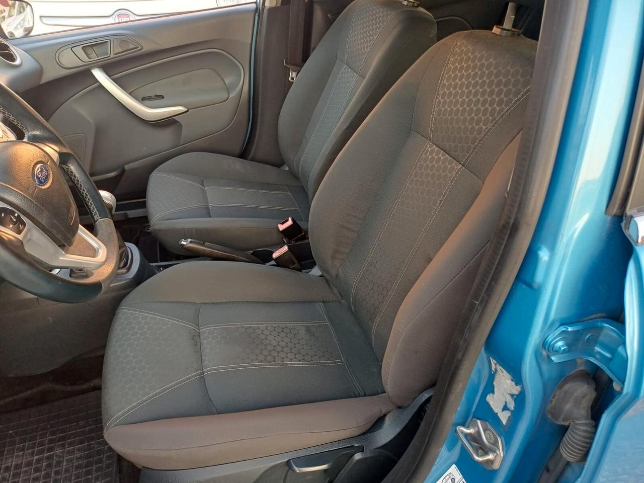 Ford Fiesta 1.6 TDCi 5p. Titanium - 2011