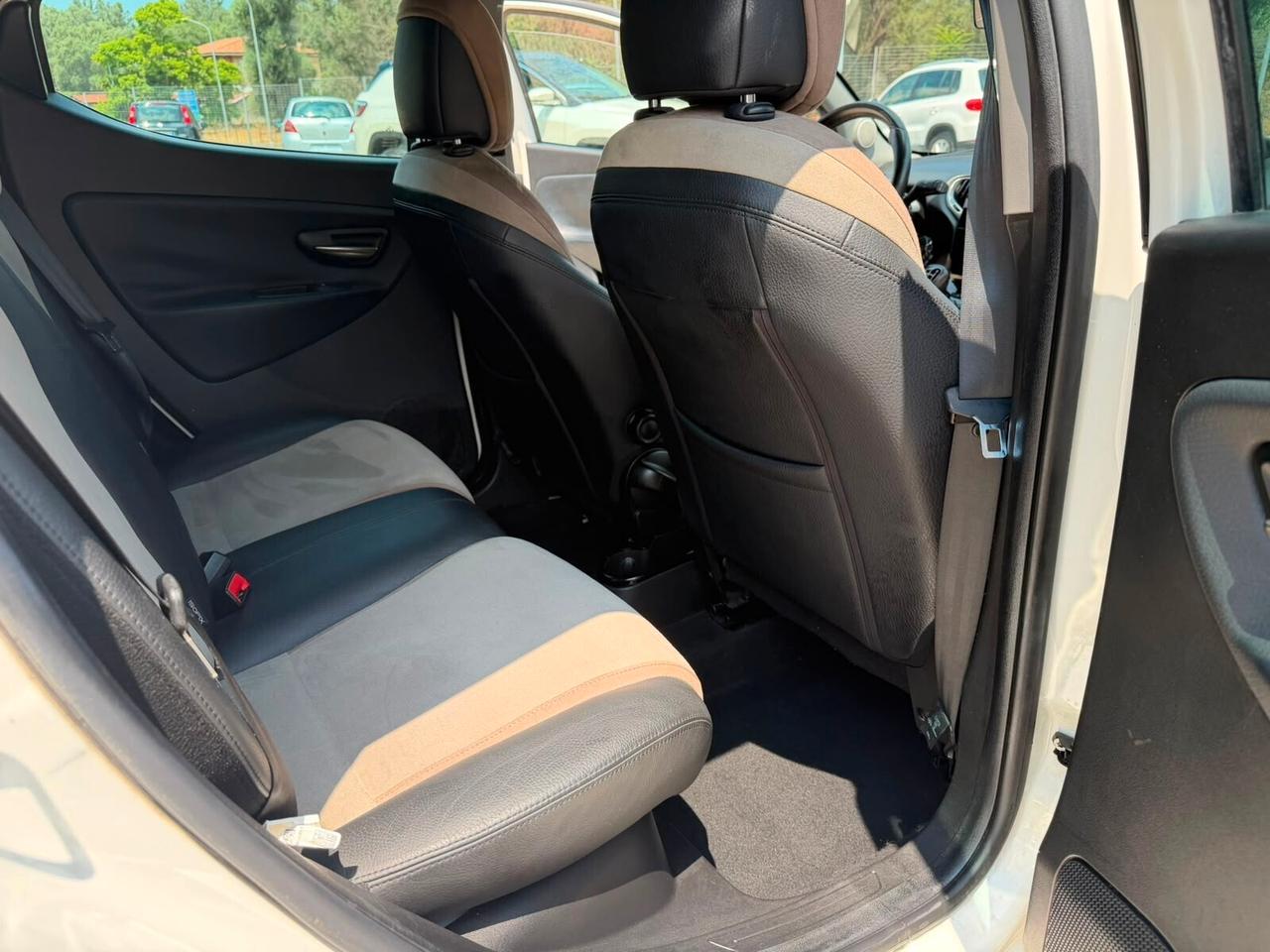 Lancia Ypsilon 1.3 MJT 16V 95 CV 5 porte S&S Platinum