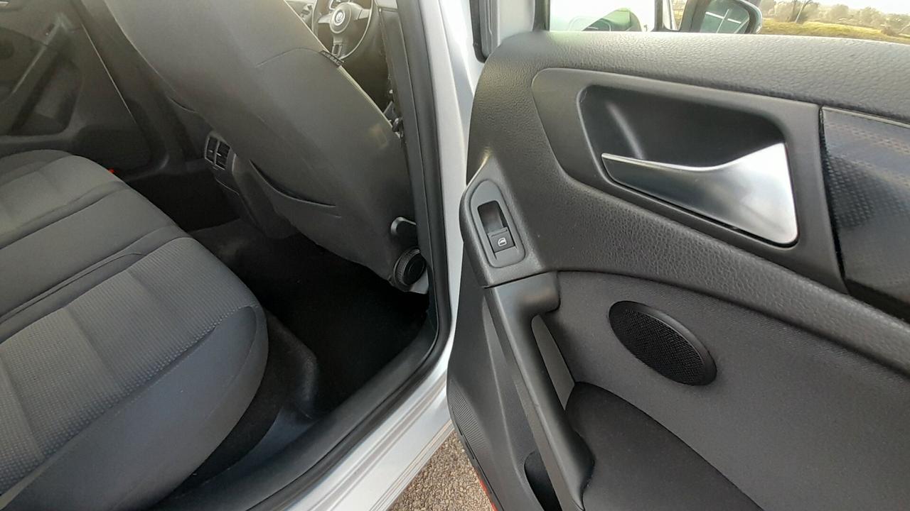 Volkswagen Golf 1.6 TDI DPF 5p. Highline