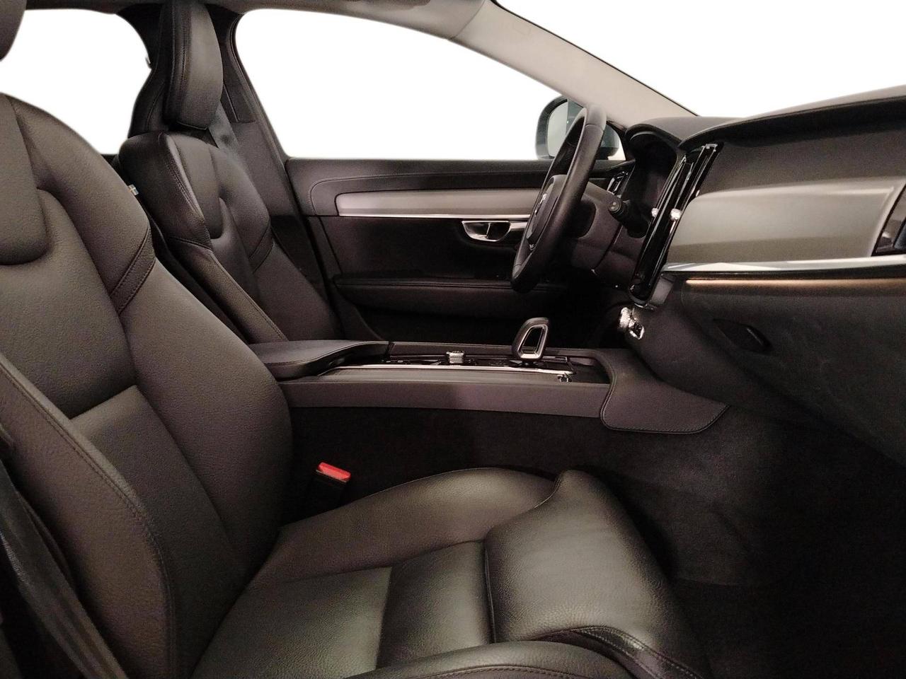 Volvo V90 Cross Country 2.0 b5 Ultimate awd