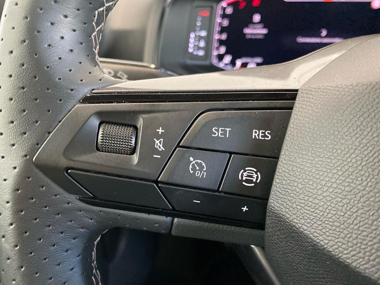 Seat Arona 1.0 ecotsi 95cv black edition