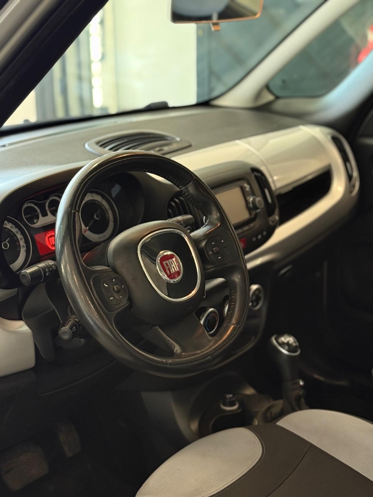 Fiat 500L 1.3 Multijet 95 CV Dualogic Lounge