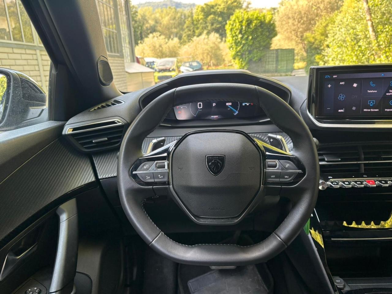 Peugeot 2008 PureTech 130 S&S EAT8 Allure