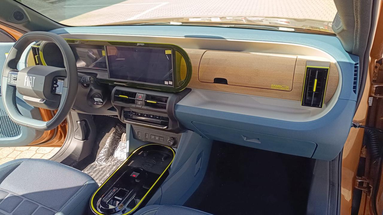 FIAT GRANDE PANDA IBRIDA LA PRIMA